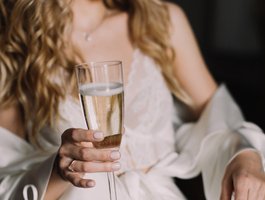 woman-unavailable13-5